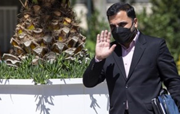 وزیر ارتباطات